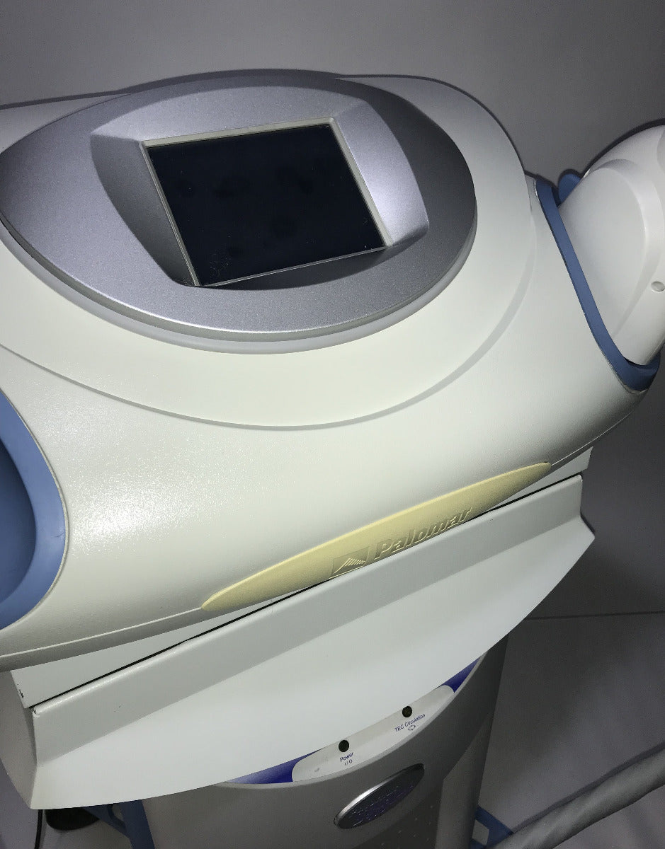 StarLux 500 Palomar Laser System 2007 w/ Handpiece LuxR Lux R