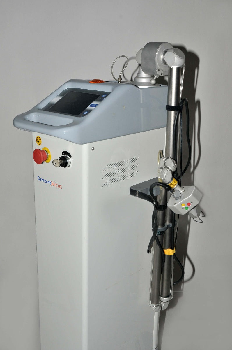 2008 DEKA SmartXide Advanced CO2 Laser Ablative Skin Resurfacing 30 Watt 30W C02