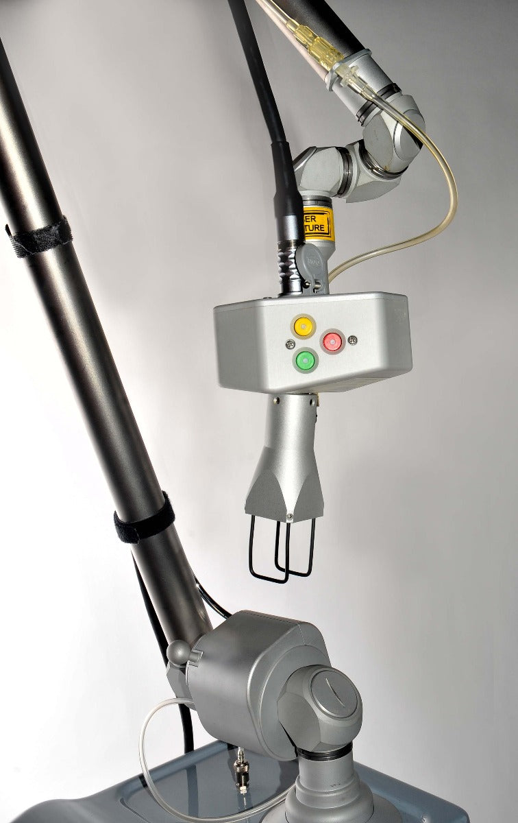 2008 DEKA SmartXide Advanced CO2 Laser Ablative Skin Resurfacing 30 Watt 30W C02
