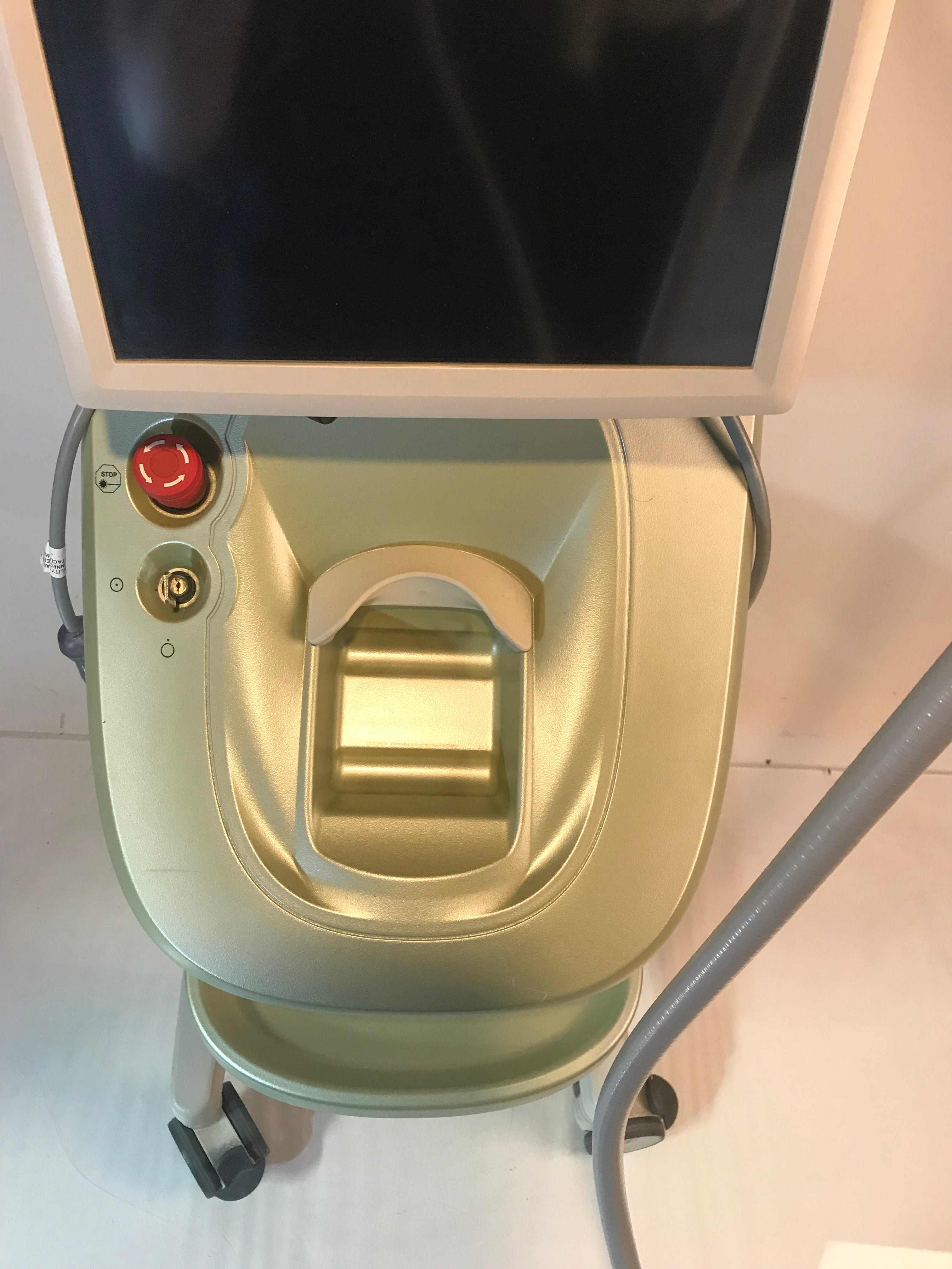 2010 Eleme SmoothShapes XV Photomology Diode Cellulite Sculpt Smooth Shape Laser