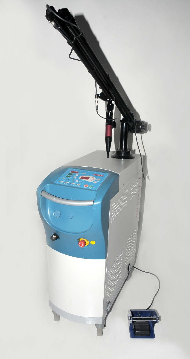 2010 Lutronic Spectra VRM III Q-Switched Nd:YAG Laser Tattoo CARBON PEEL 1064nm