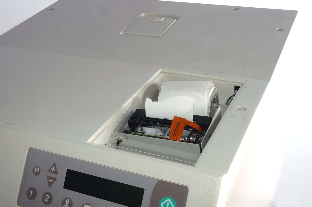 2011 MIDMARK Ritter M11-022 Automatic Autoclave Steam Sterilizer Chamber Dental
