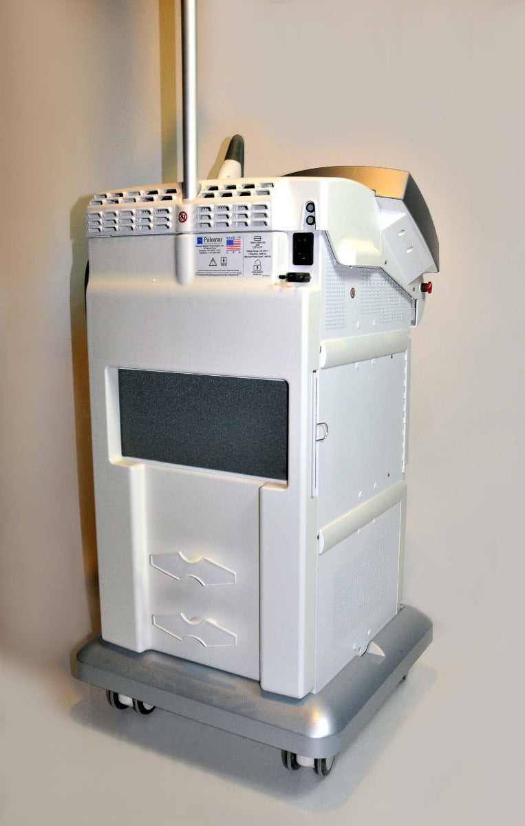 2011 Cynosure ICON IPL Laser w MaxG Handpiece Max G Pigmented Lesions Skin Spots