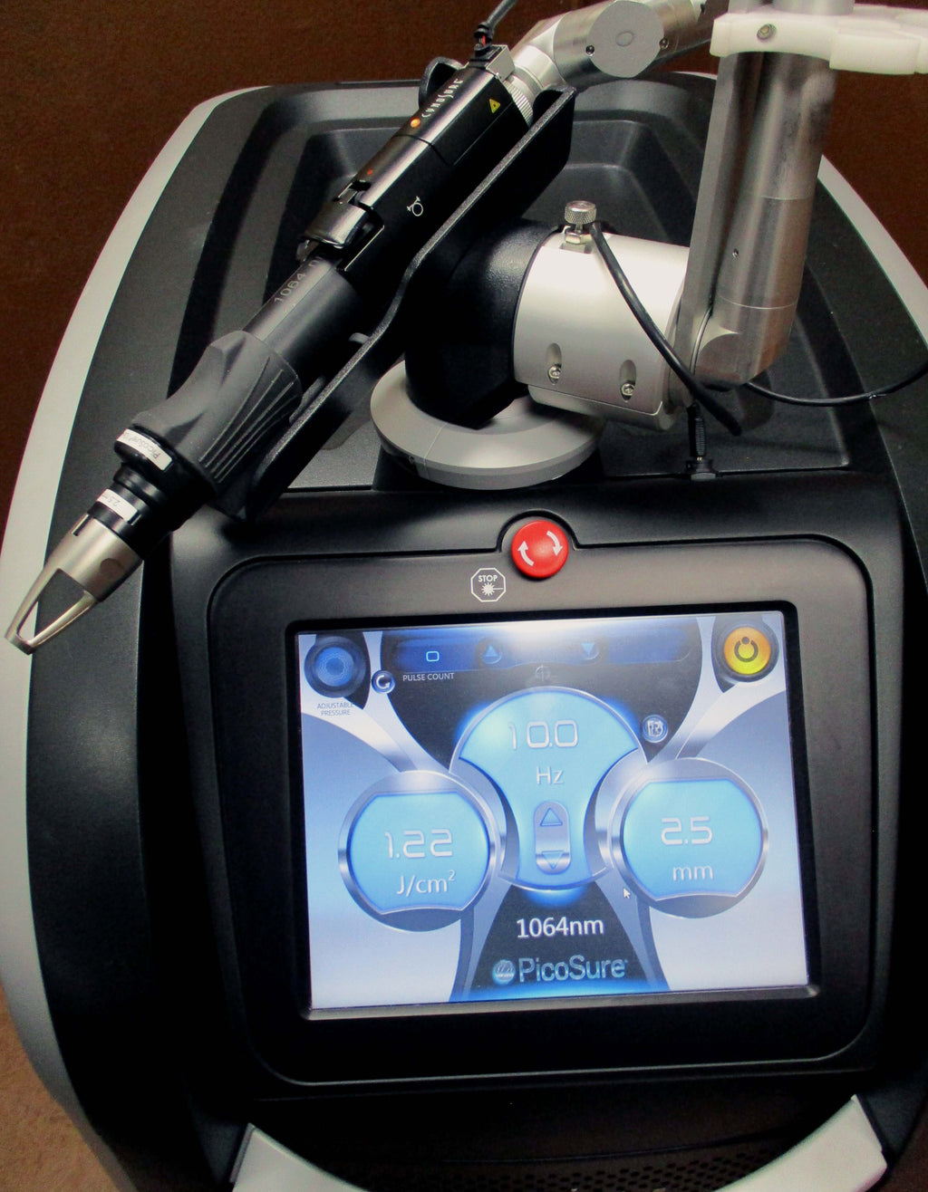 2013 Cynosure Picosure Laser 532 755 1064 nm Lesions Acne Scar Tattoo Removal