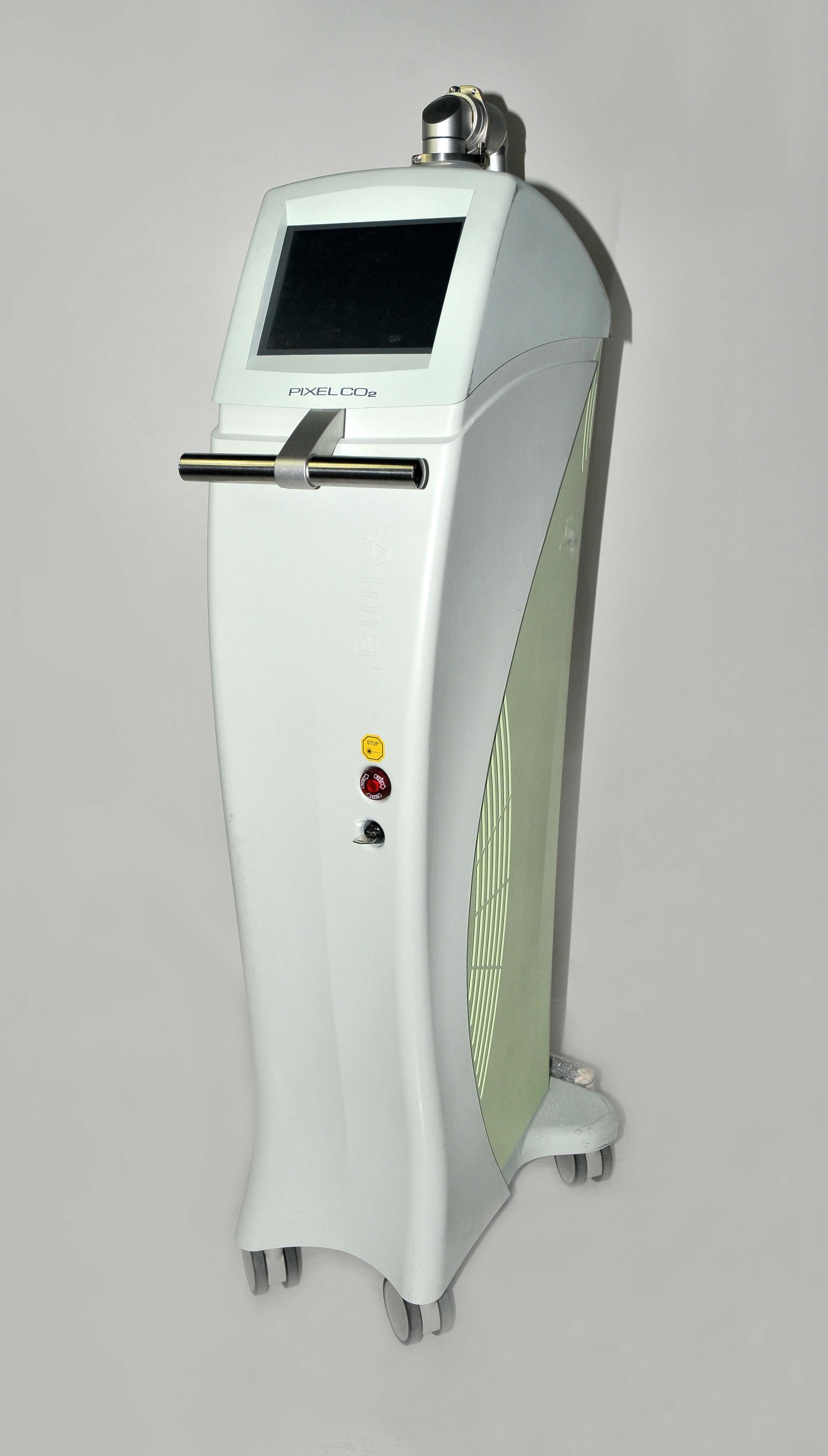 2015 Alma Pixel CO2 Laser FemiLift Fractional Vaginal Rejuvenation C02 CO C0 2