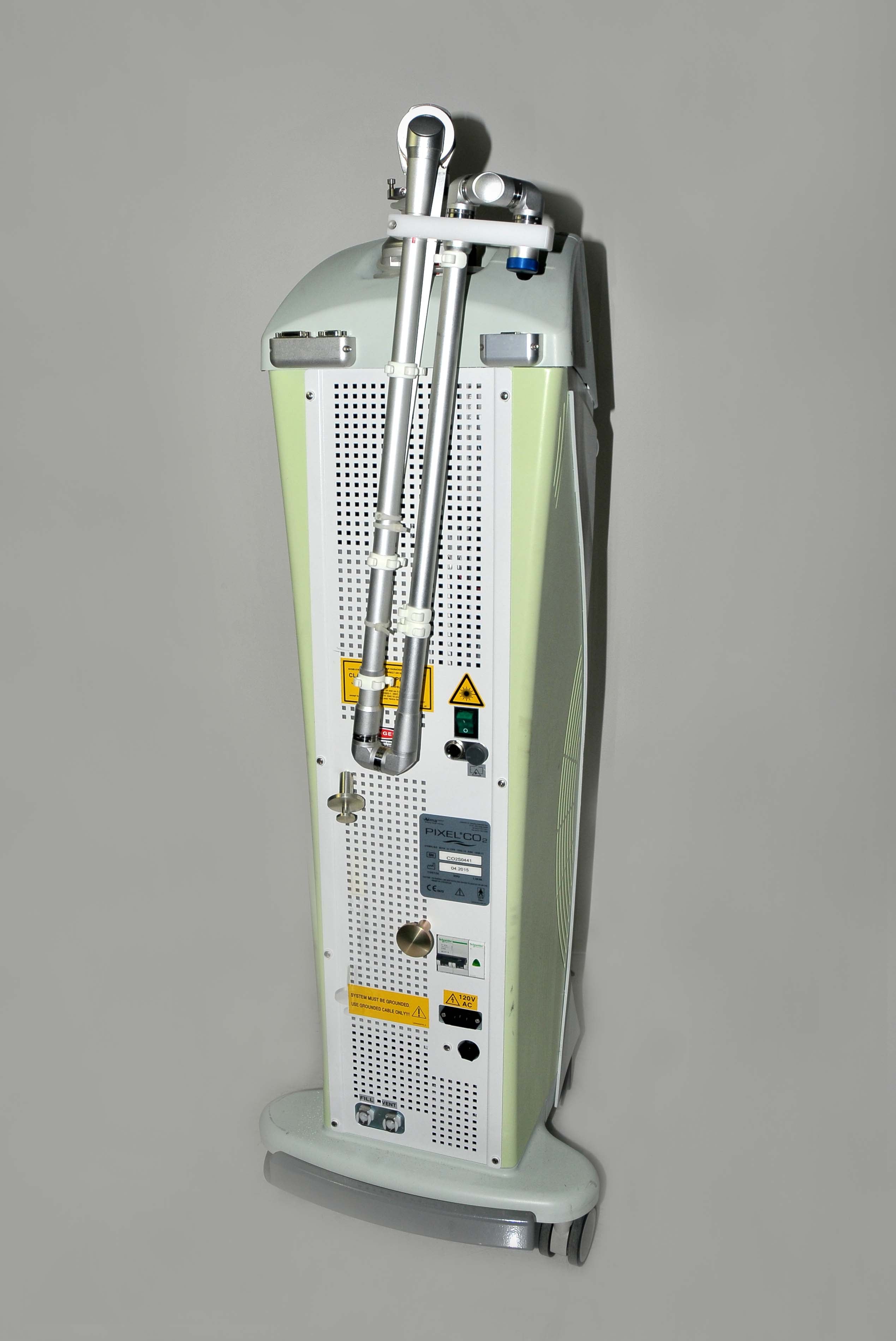 2015 Alma Pixel CO2 Laser FemiLift Fractional Vaginal Rejuvenation C02 CO C0 2
