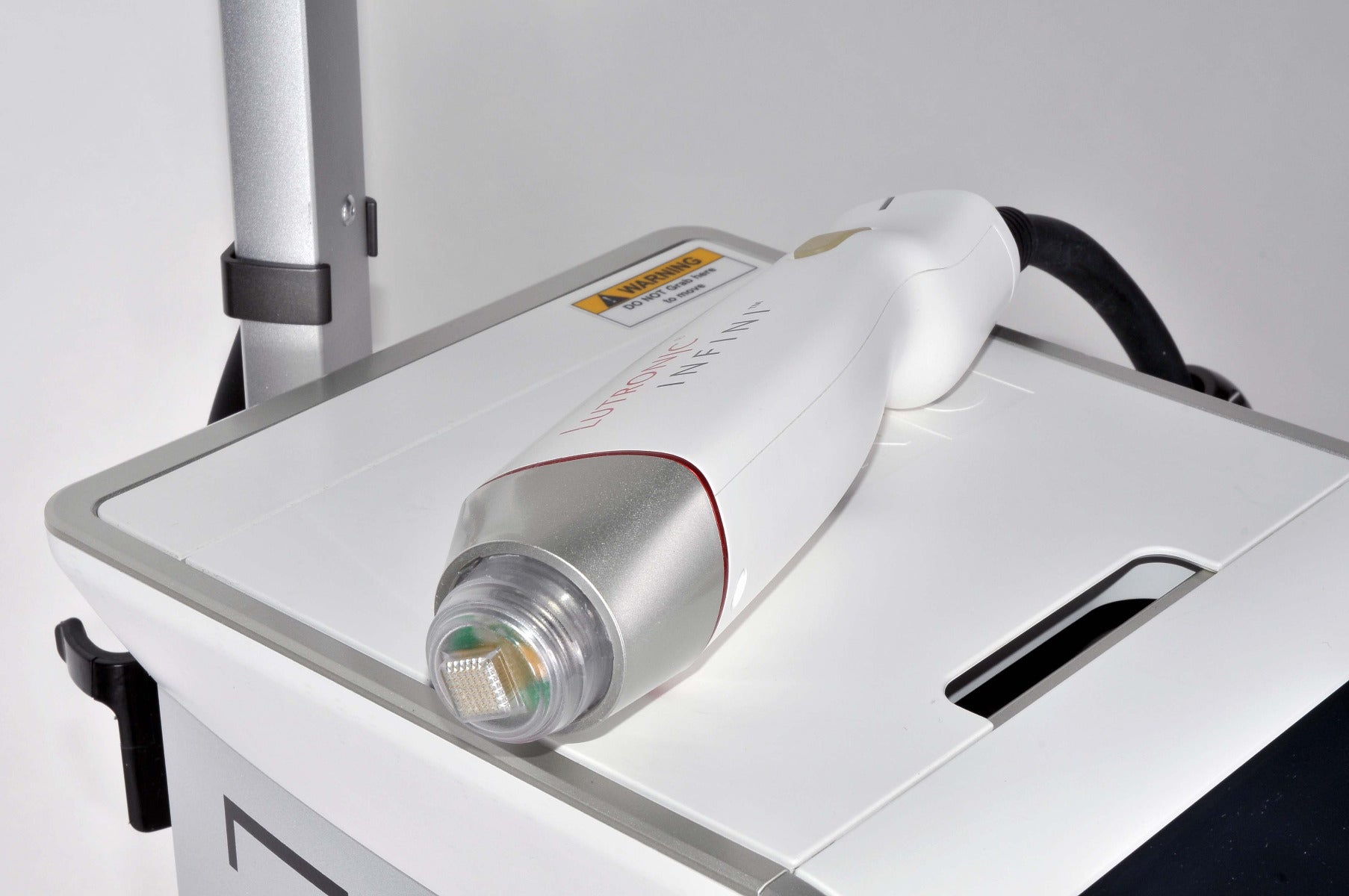 2015 Lutronic Infini Radio Frequency Microneedling RF Micro Needling Needle