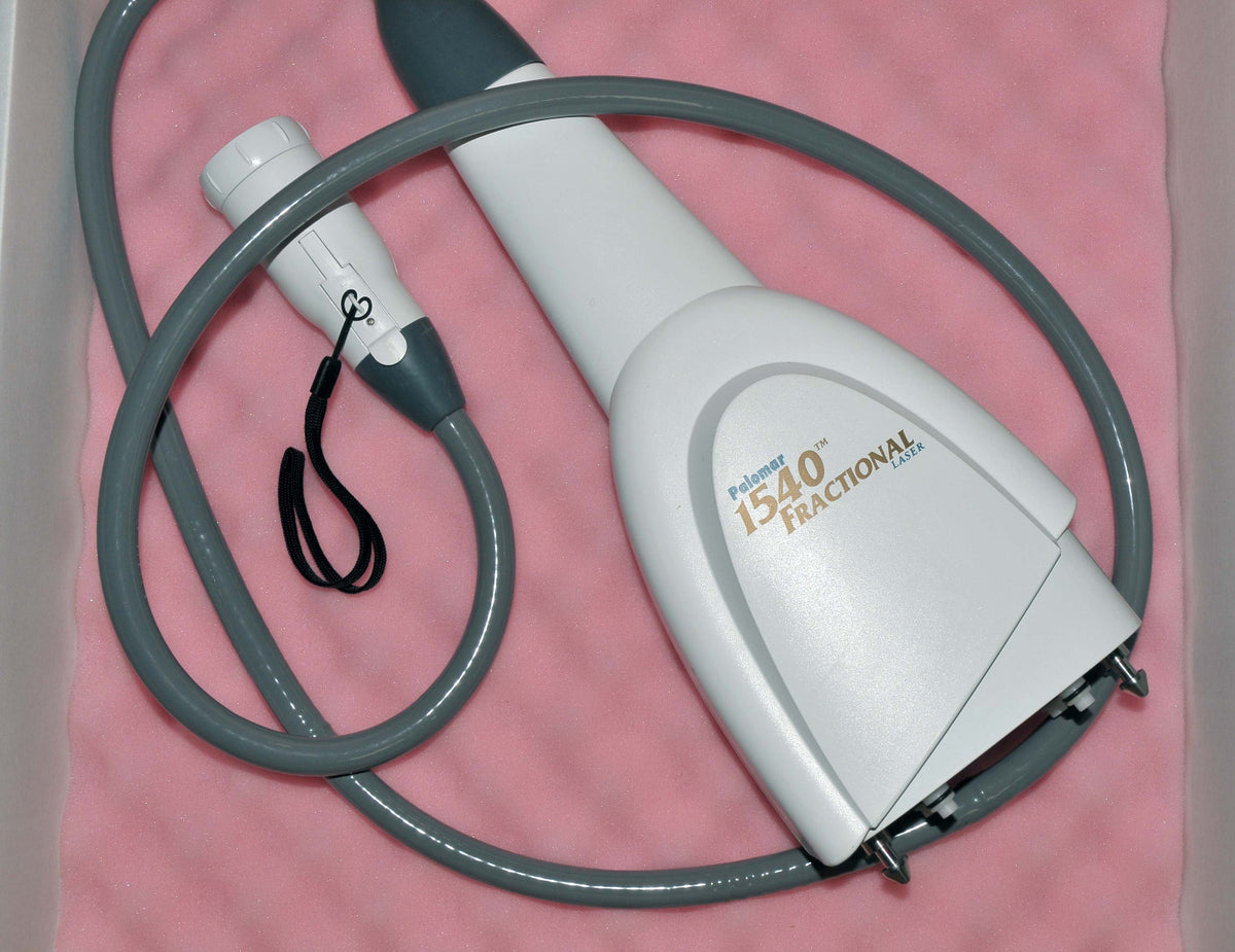 2016 Palomar ICON 1540 Fractional Handpiece Cynosure - Low Pulse Count: 13