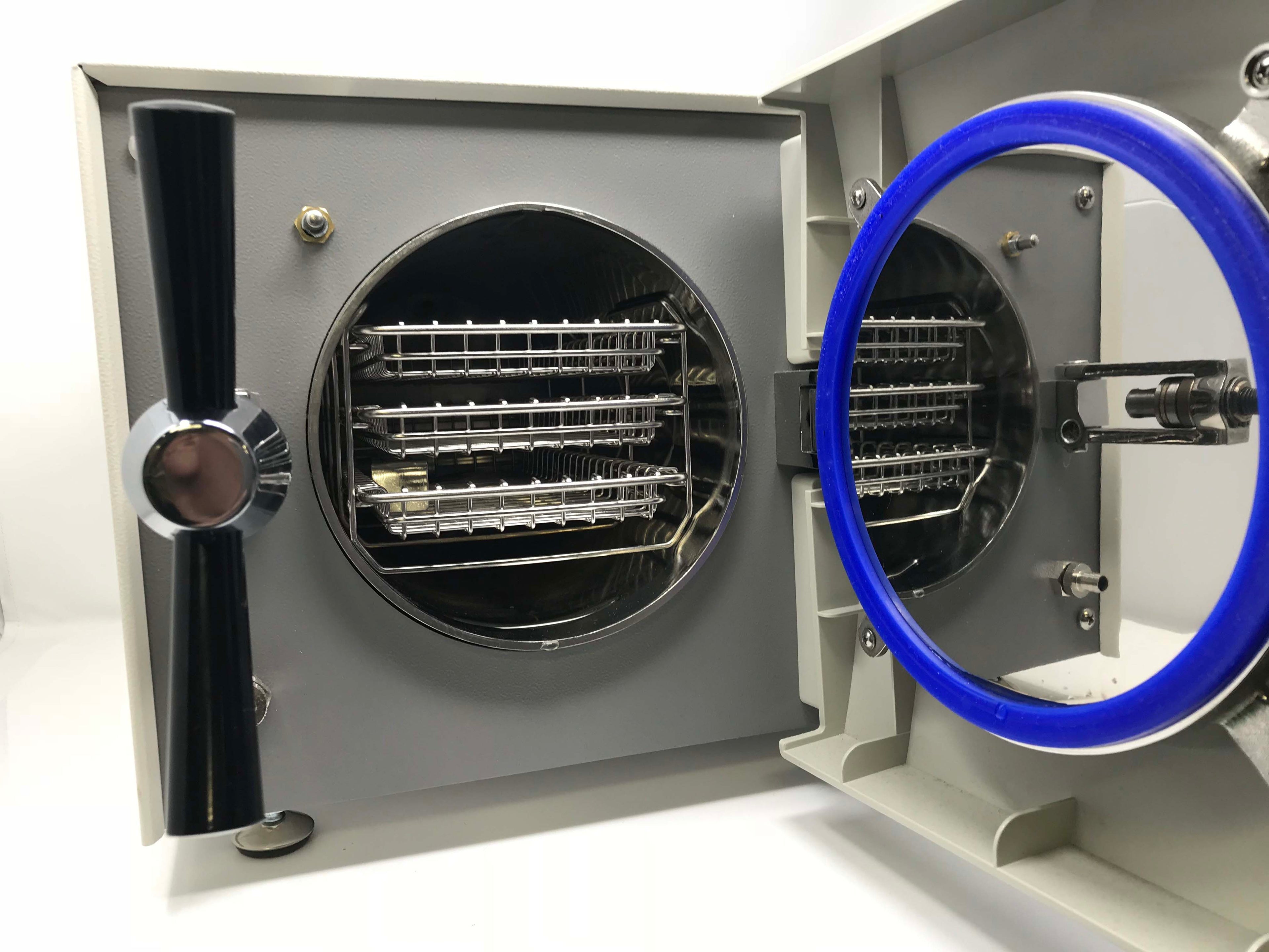 2017 Tuttnauer ValueKlave Autoclave 2.8 Bar 7.5L Steam Sterilizer 233126