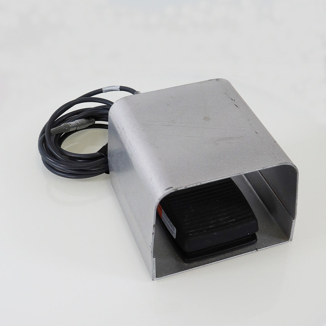 Cutera Excel V Laser 4 Pin Electric Footswitch Foot Pedal Switch 7000562