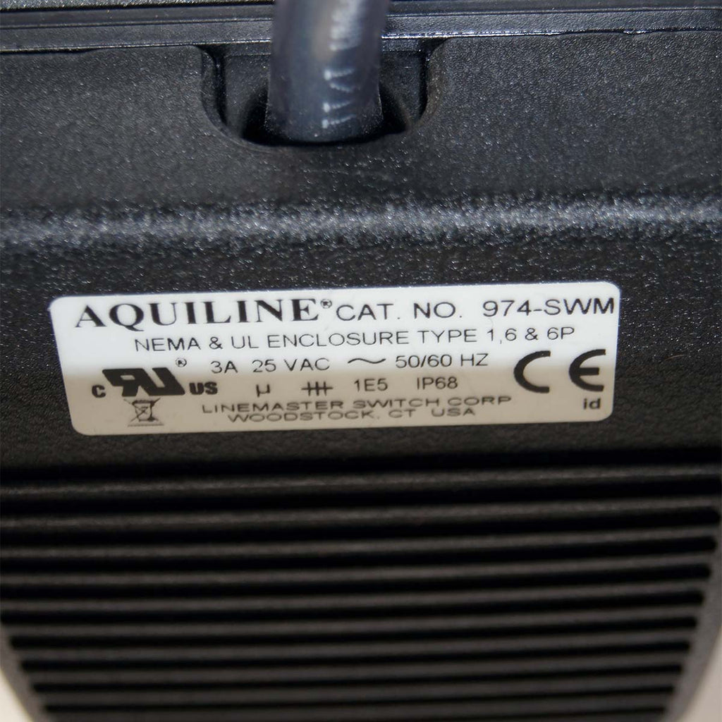 Cutera Excel V / Xeo Footswitch Pedal 7000562 974-SWM 4-Pin Foot Switch Aquiline