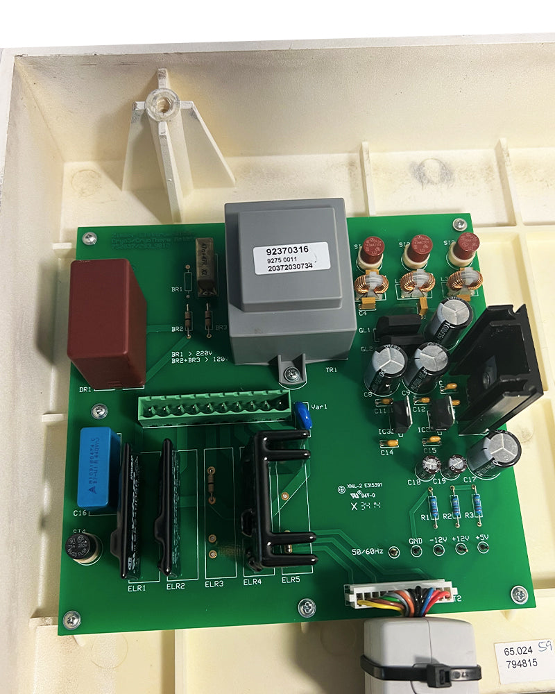Syneron Zimmer SynerCool Cryo 5 Chiller Top Control Module Display Panel Assembly