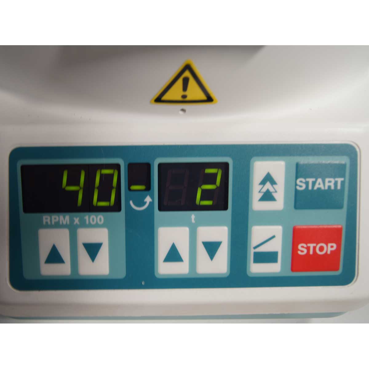 Hettich EBA 20C Zentrifugen E1824 4500 RPM 2x40g Tabletop Centrifuge 2000