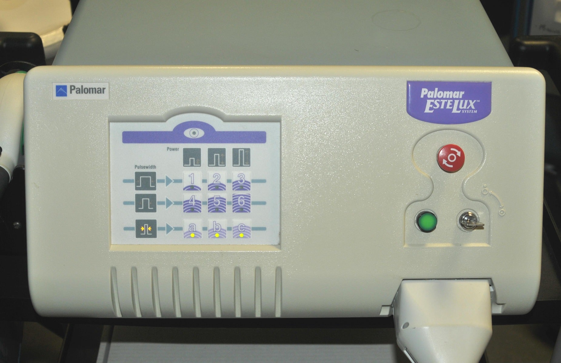 2003 Palomar EsteLux IPL Console Laser LuxG LuxY Handpiece Lesions Hair Removal