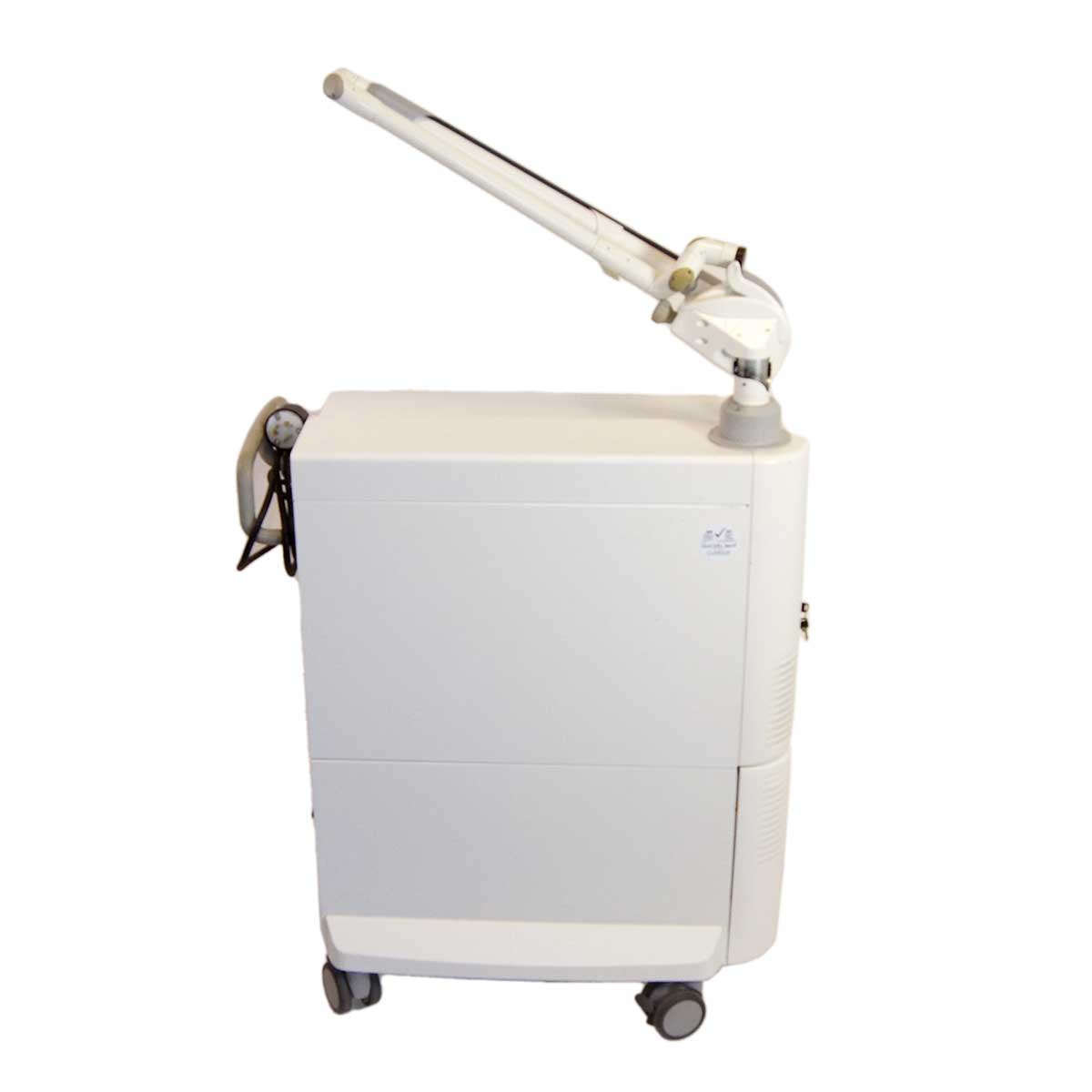 2012 Fotona QX Max Q-Switch Nd:YAG Tattoo Removal Pigmented Lesions Laser System