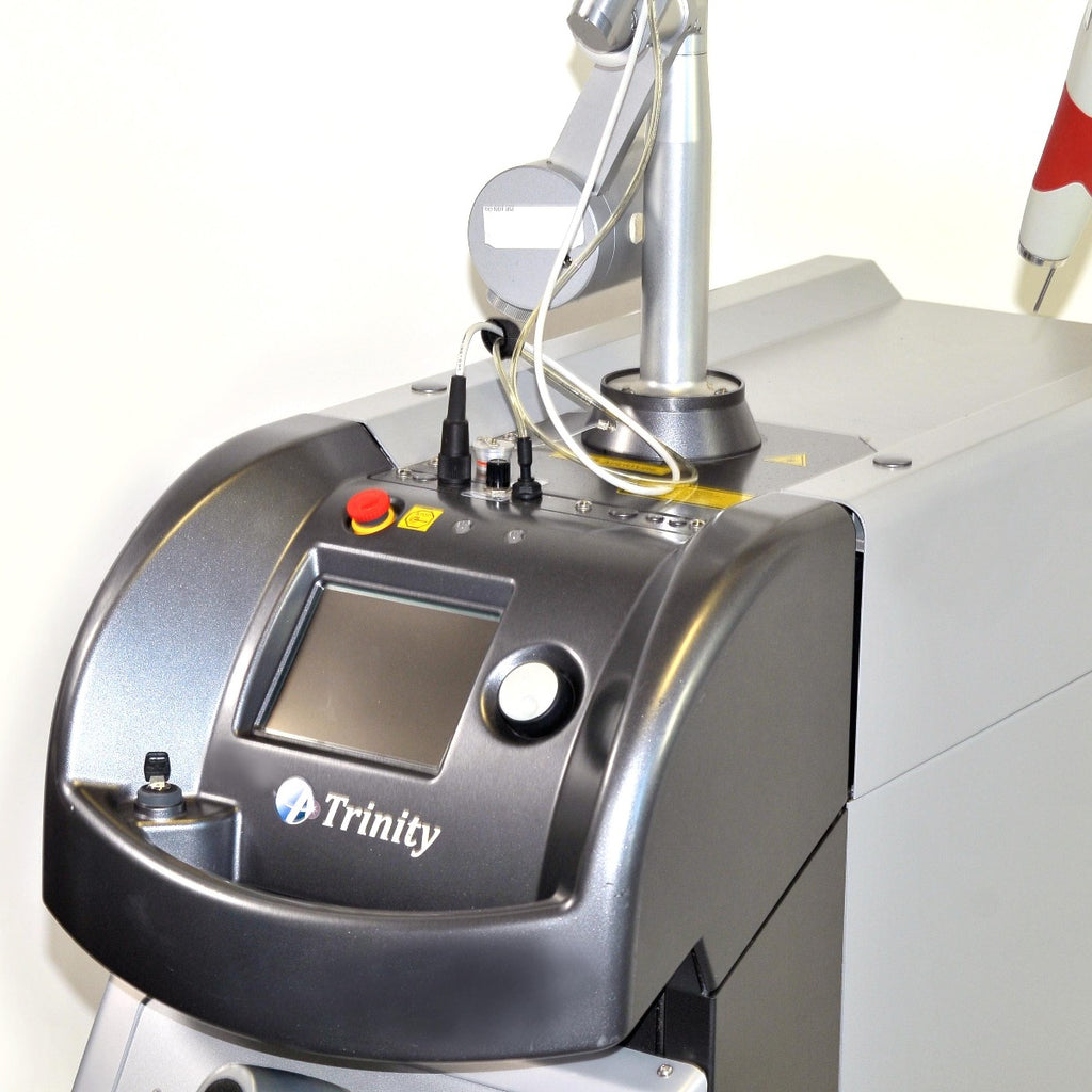 2011 Astanza Trinity Q-Plus T Quanta Laser Q-Switched YAG Tattoo Hair Removal