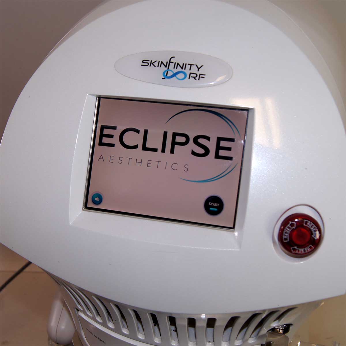 2016 Alma Eclipse Aesthetics SkinFinity RF Pixel In-Motion Skin Rejuvenation