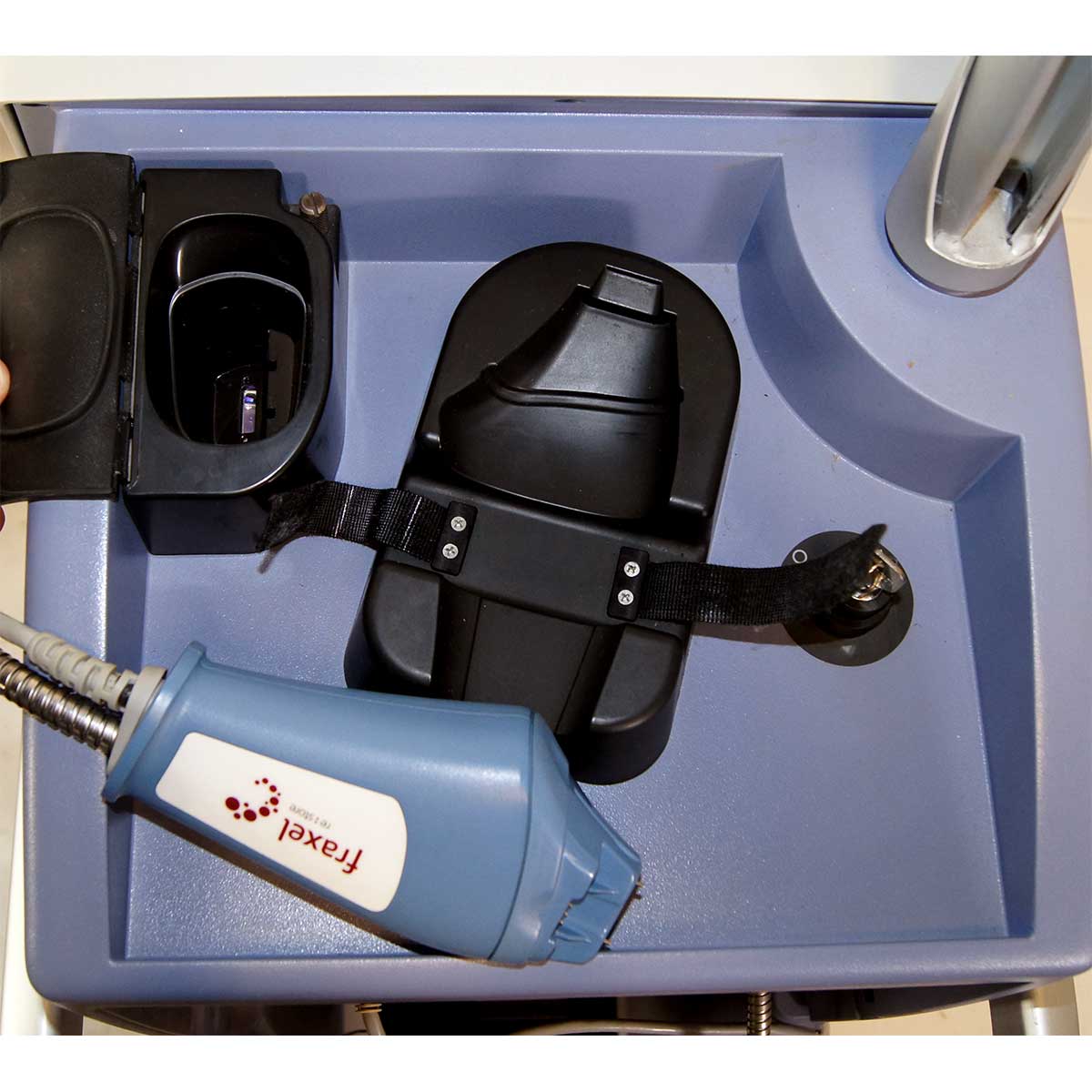 2007 Fraxel SR 1500 Reliant Fractional Laser 1550nm System with Cart Skin Repair