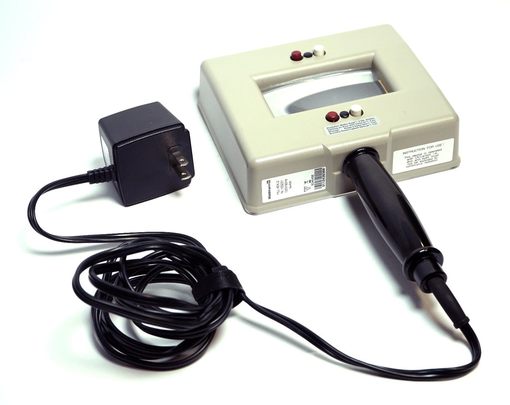Waldmann Handheld Fluorescent Black Light Ultraviolet Exam Lamp HLL 404/2