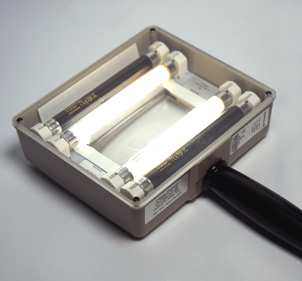 Waldmann Handheld Fluorescent Black Light Ultraviolet Exam Lamp HLL 404/2