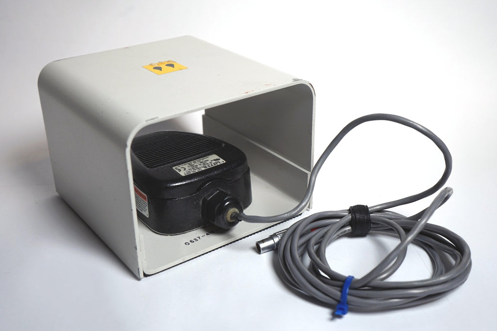 Linemaster Clipper Laser 5 Pin Electric FootSwitch Pedal 635-S Foot Switch