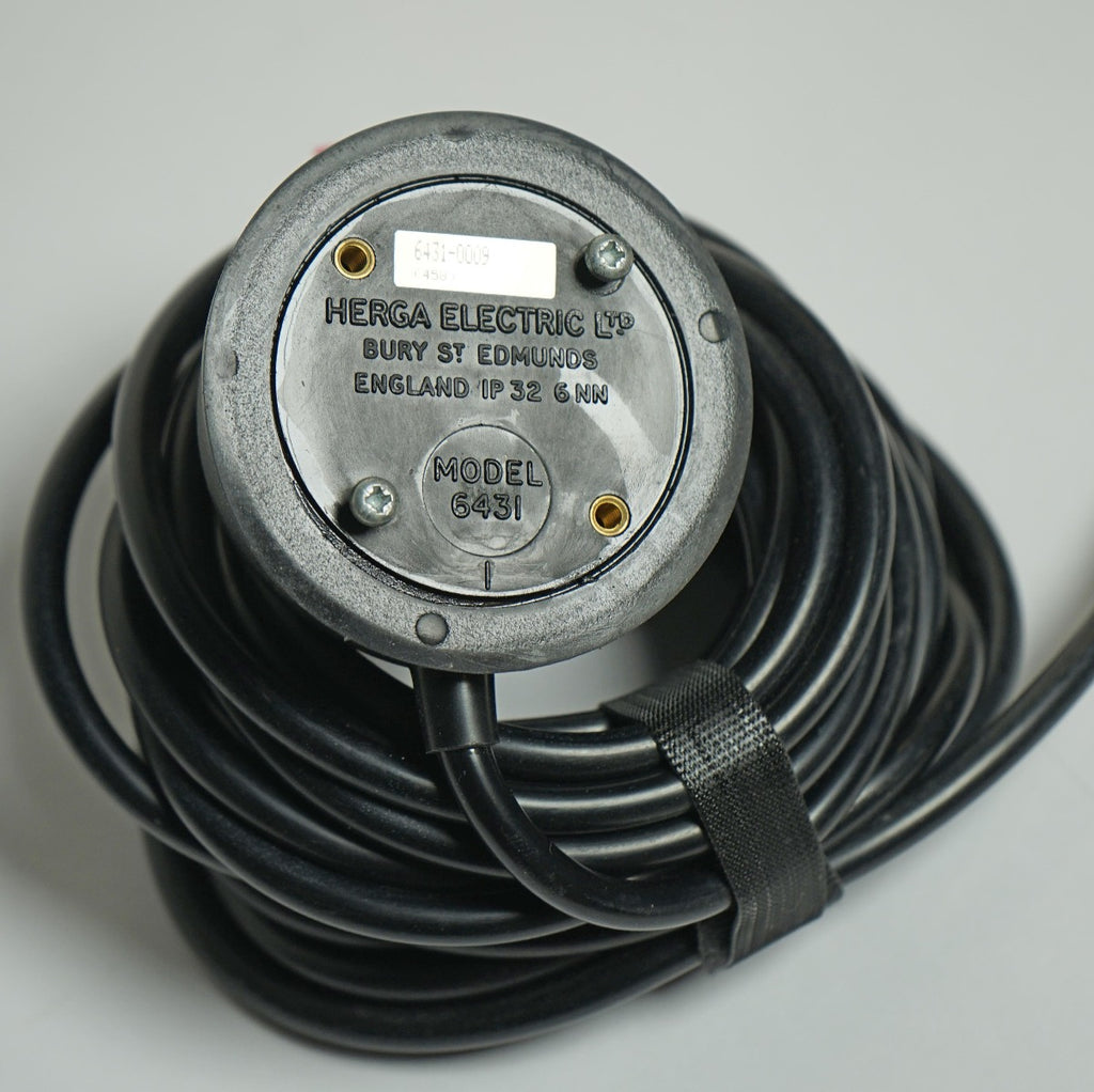 Herga Pneumatic Laser FootSwitch Pedal Air Round Foot Switch P/N: 6431 Black