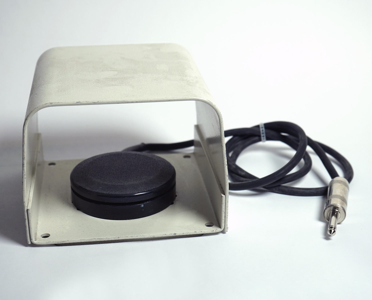 Aesthetic Laser FootSwitch Pedal RCA Male Electrical Plug Foot Switch Metal PART
