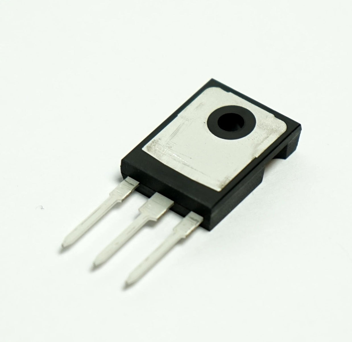 Littelfuse Digi-Key IRFP450APBF-ND MOSFET N-CH 500V 14A TO-247AC Fuse (x 1 Pc)