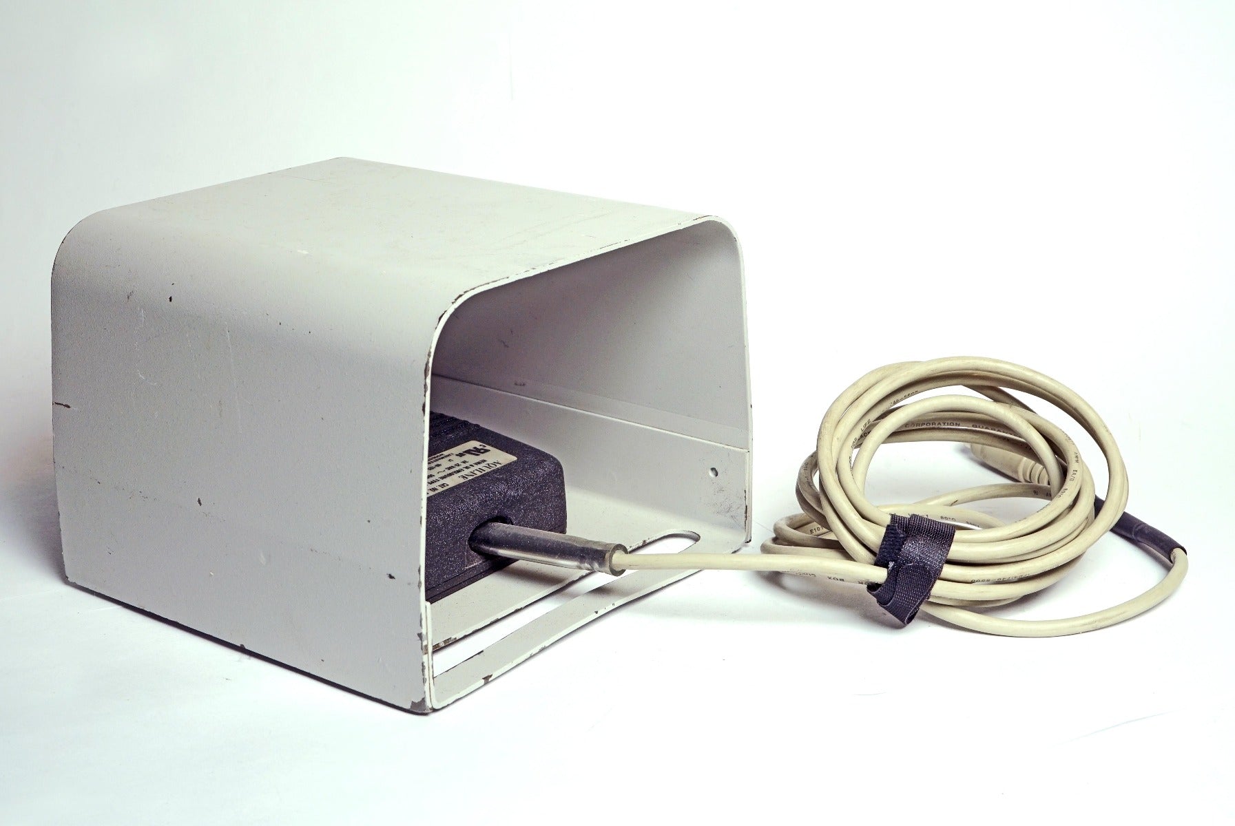 Linemaster Aquiline Laser Footswitch Pedal 974-SWM 6-Pin Foot Switch Metal Base