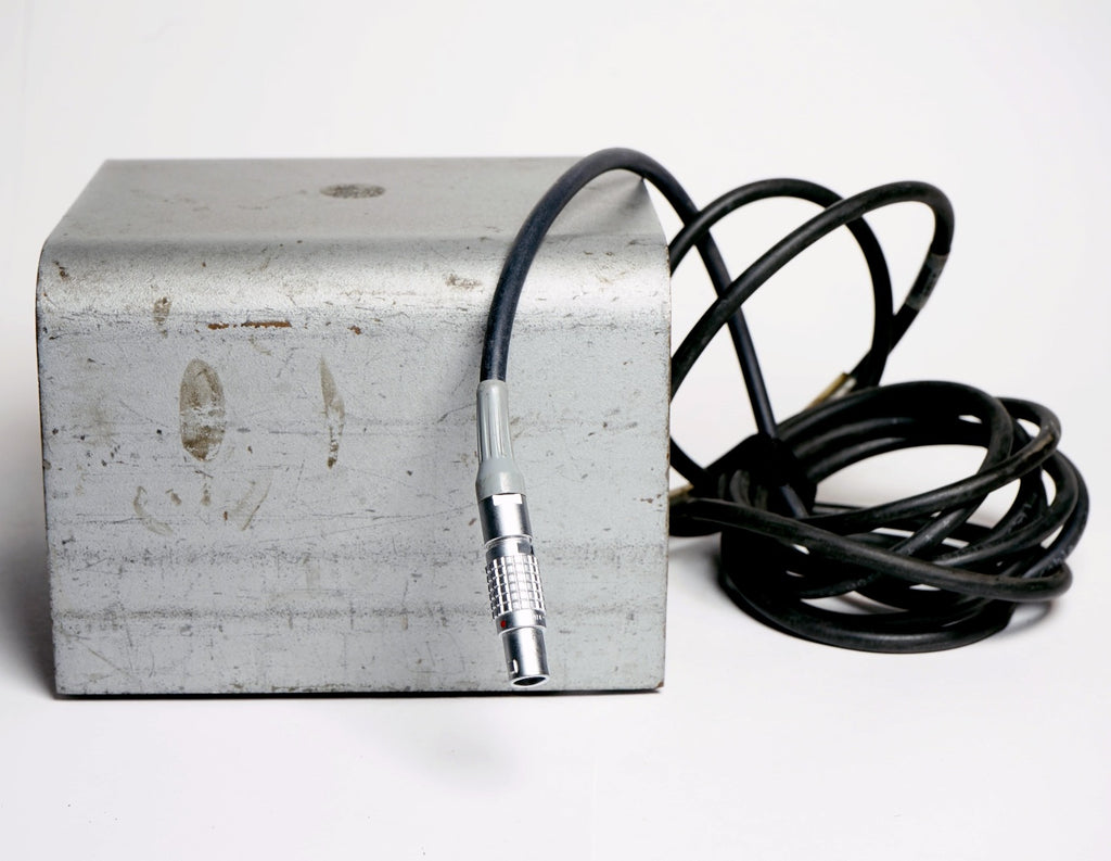 Linemaster 4-Pin Footswitch Pedal Cutera Xeo 974-SWM Foot Switch Enclosed Metal