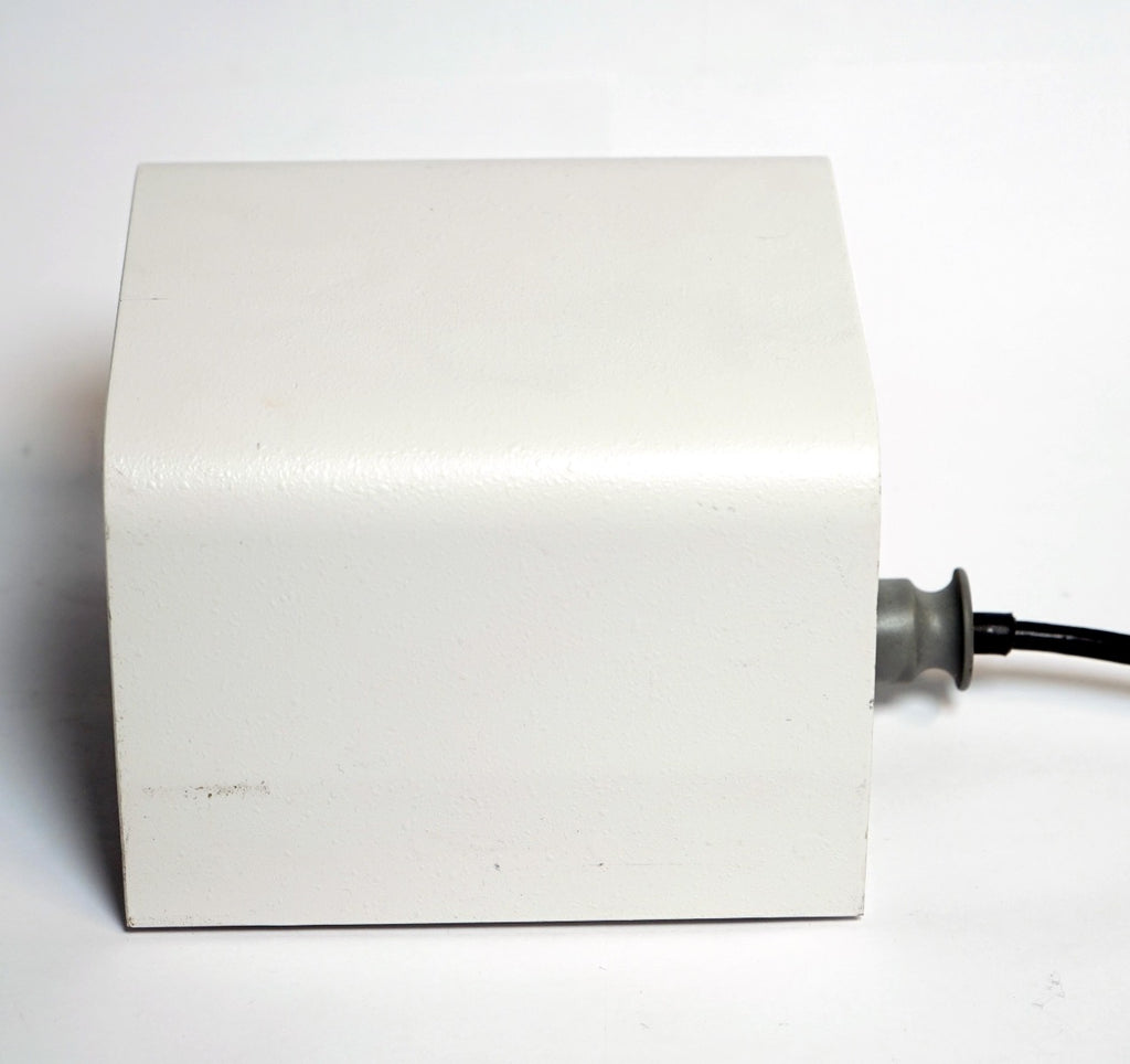 ConBio CB Erbium Laser FootSwitch Pedal White Metal Enclosed 4-Pin 639-1600