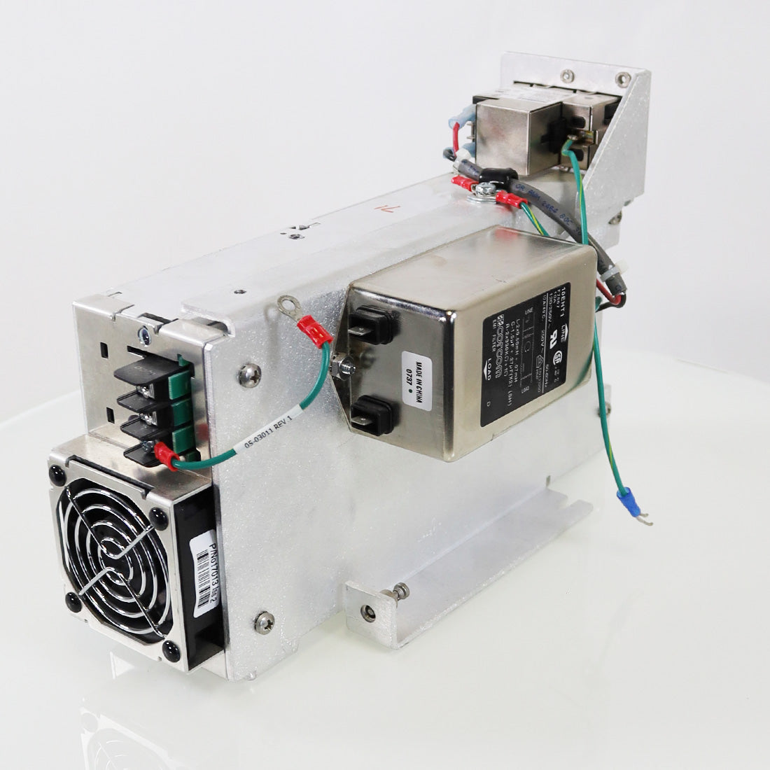 Fraxel Repair SR1500 Laser High Voltage Power Assembly LAMBDA Vega 650 V60984Y