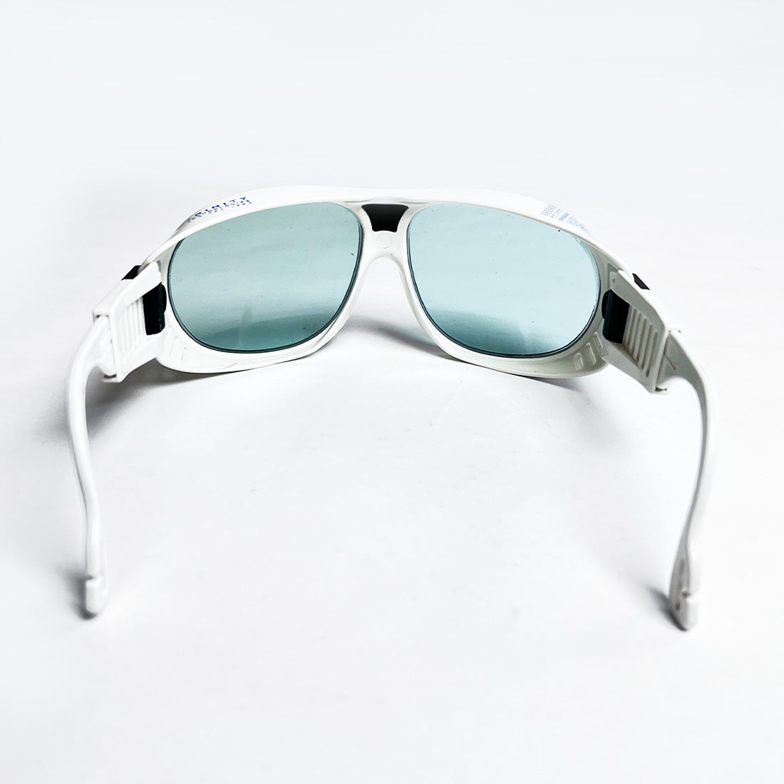 Trinity Laser Operator Safety White Glasses OD3+ @ 850-900nm OD5+ @ 2900-10600
