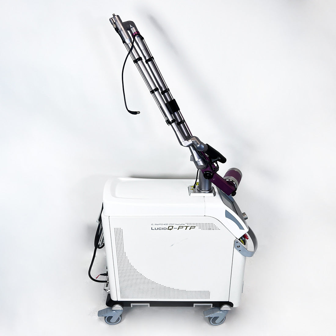 2018 Bison Lucid Q-PTP Nd:YAG Q-Switch Laser System 532nm / 1064nm