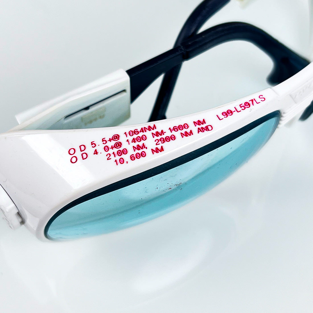 Uvex Laser Safety Glasses PPE Light Blue Lens OD5 OD4 @ 1064-1600nm Eyewear