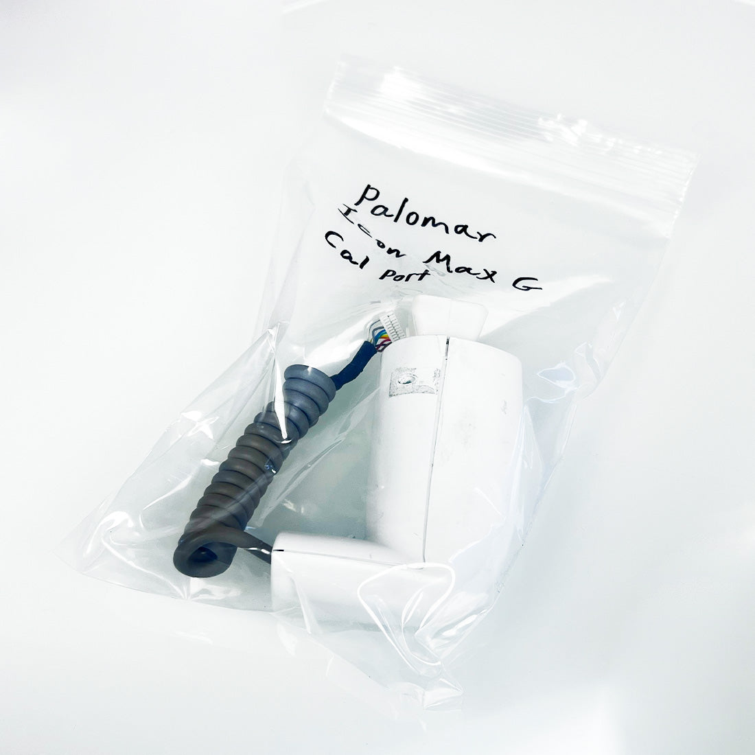 Palomar Icon MaxG Calibration Port Attachment on Handpiece Max G Part