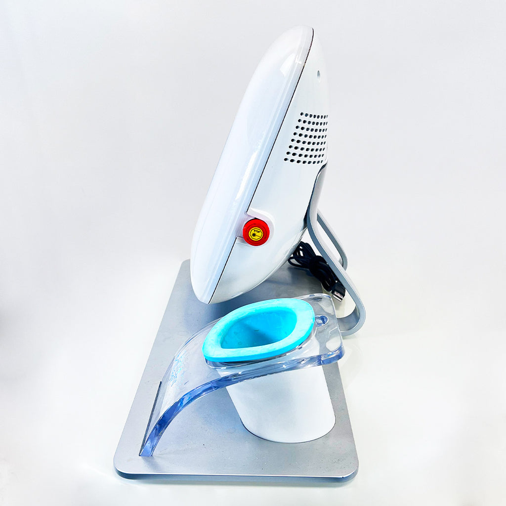 2017 Solta Clear + Brilliant Tabletop Diode Laser System with Permea Handpiece