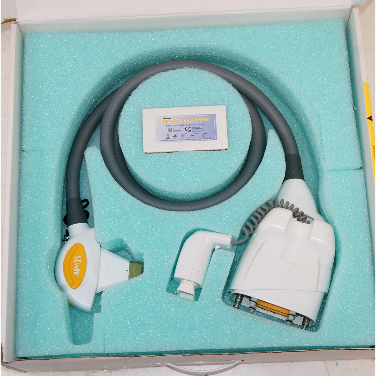2014 Cynosure Palomar Icon IPL Laser Hair Removal Pigmented Lesions MaxR MaxYs