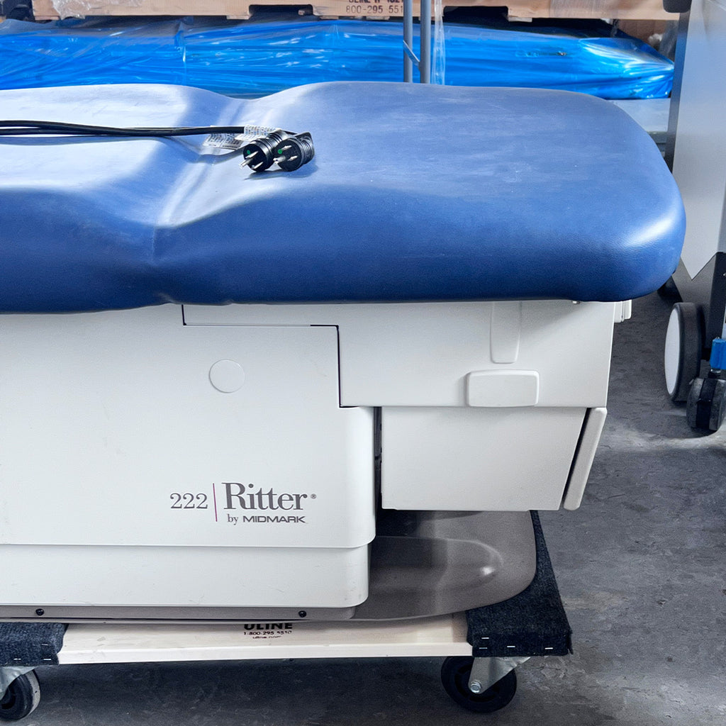 Midmark Ritter 222 Power Adjustable Medical Procedure Blue Exam Chair Table