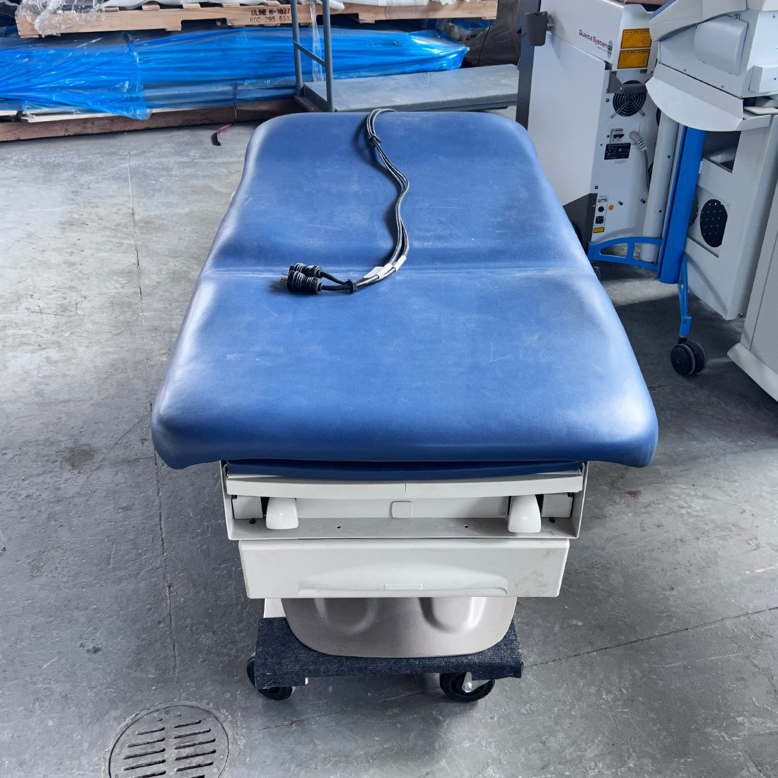 Midmark Ritter 222 Power Adjustable Medical Procedure Blue Exam Chair Table