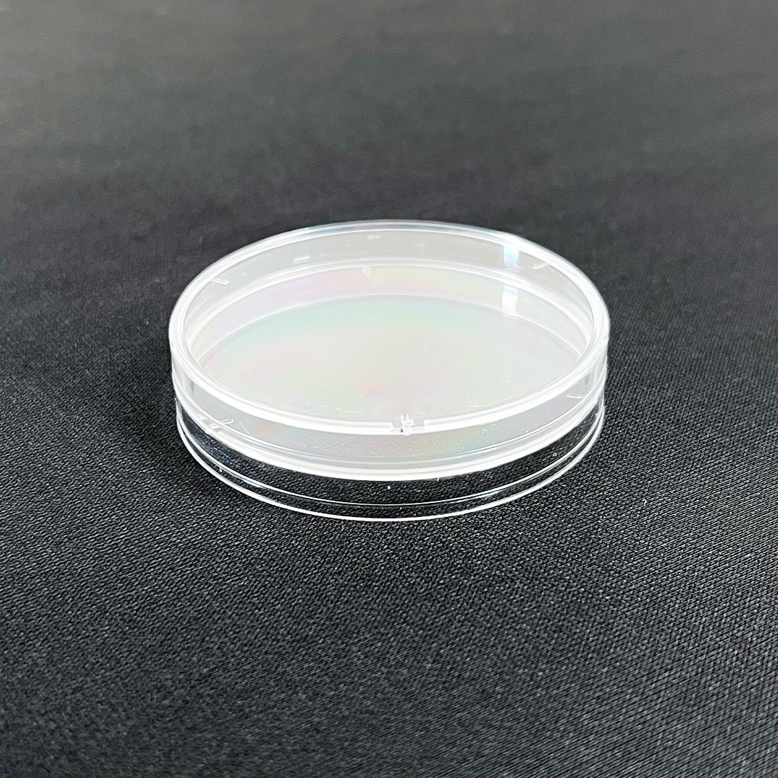 Polystyrene Petri Dish w/Lid 60mm Labnique MT504 (Lot of 18)