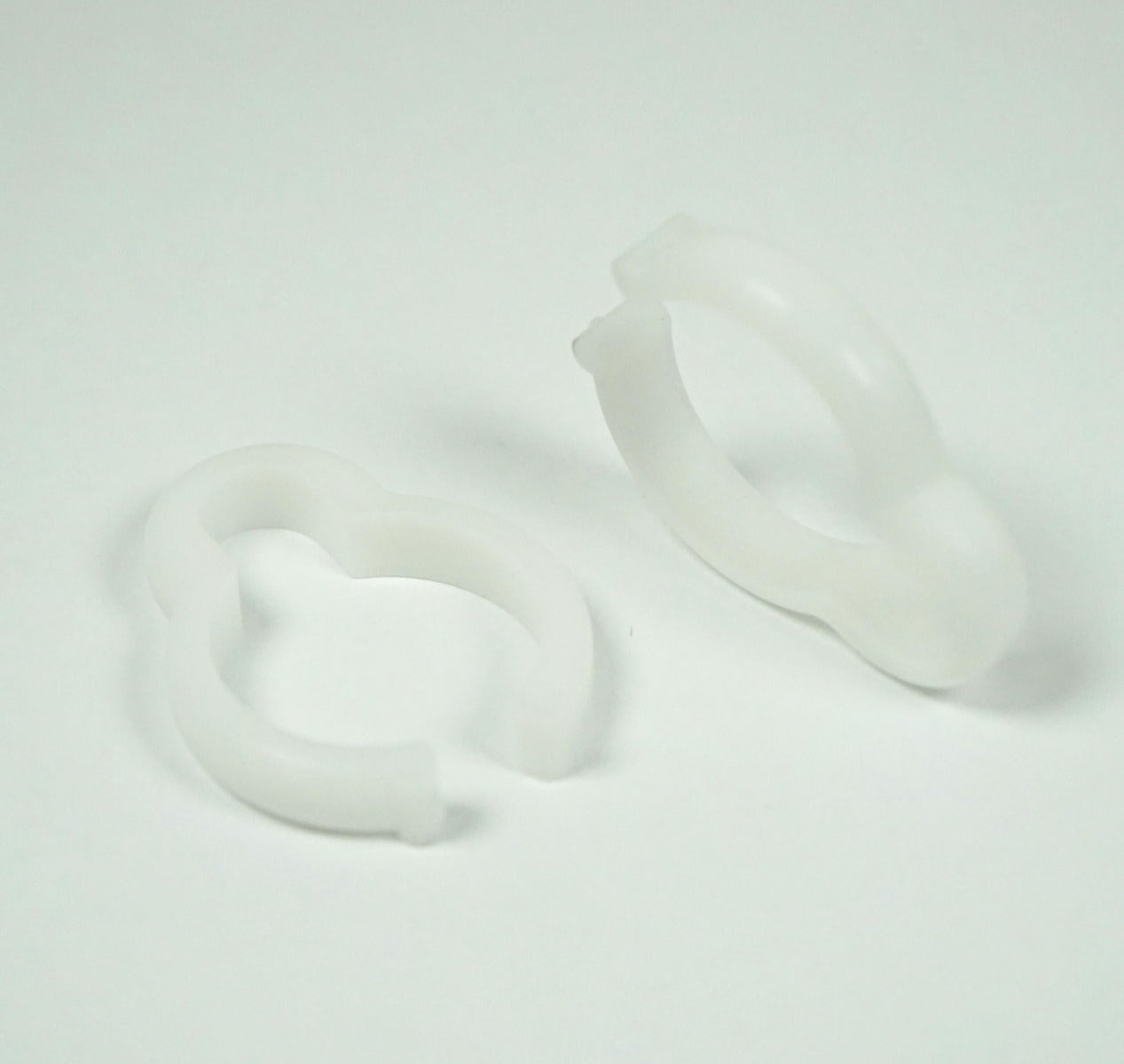 Lumenis UltraPulse Encore Laser CoolScan CPG Cable Clamp Clip 0641-197-01-A x2Pc