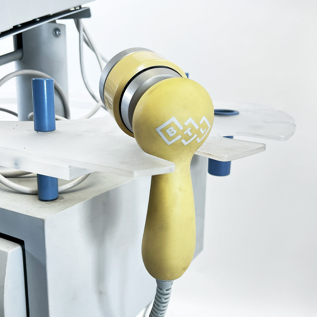 2005 BTL DermaWave BTL-5000 Needle-Less Mesotherapy System Cellulite Reduction