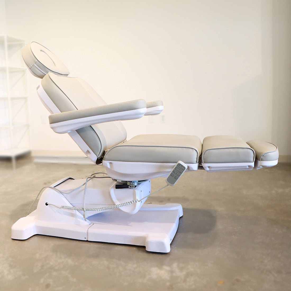 Light Beige Power Adjustable Beauty Spa Cosmetology Tattoo Medical Exam Bed DEMO