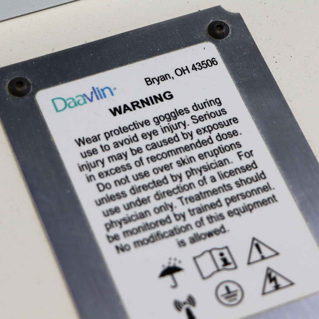 Daavlin M Series Phototherapy Light Therapy Hands & Feet Duo Light-Boxes Eczema