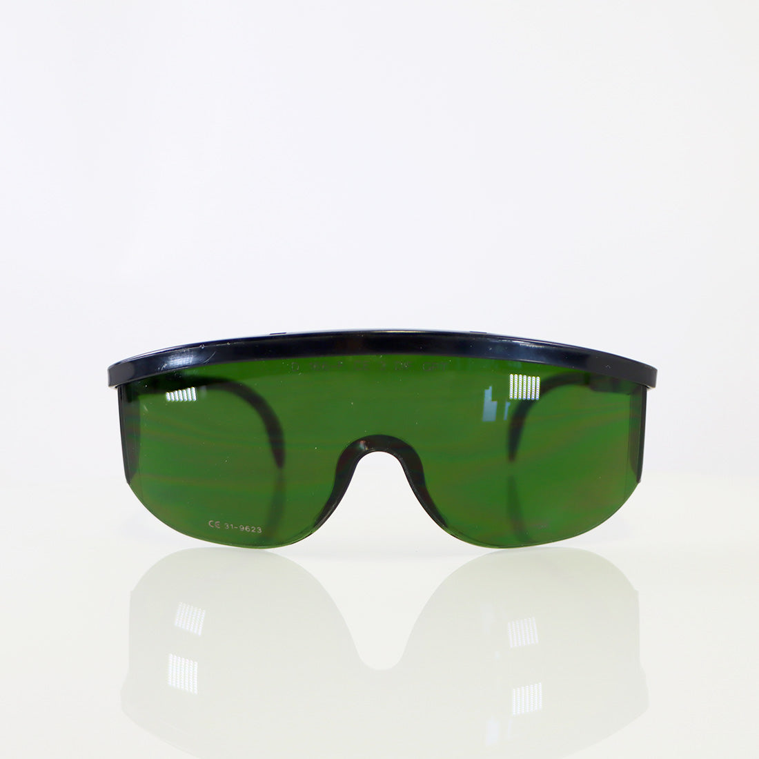 Glendale IPL Laser Operator Safety Eyewear Glasses Green Lens 31-9623 w/Case