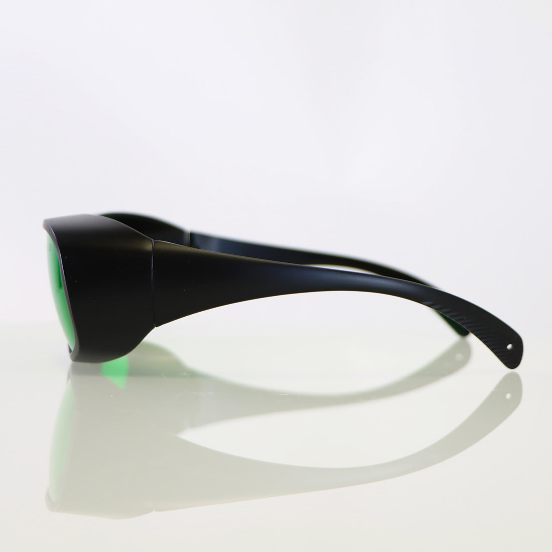 Laser Operator Eyewear Eye Safety Glasses Green Lens 600-700nm OD6+ Black w/Case