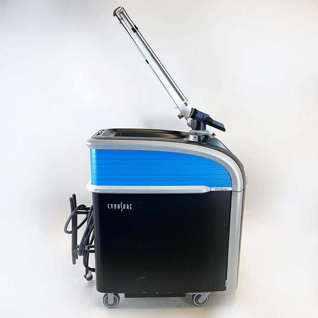 2015 Cynosure PicoSure 755-Wavelength Laser System Picosecond Pulse Skin Tattoo