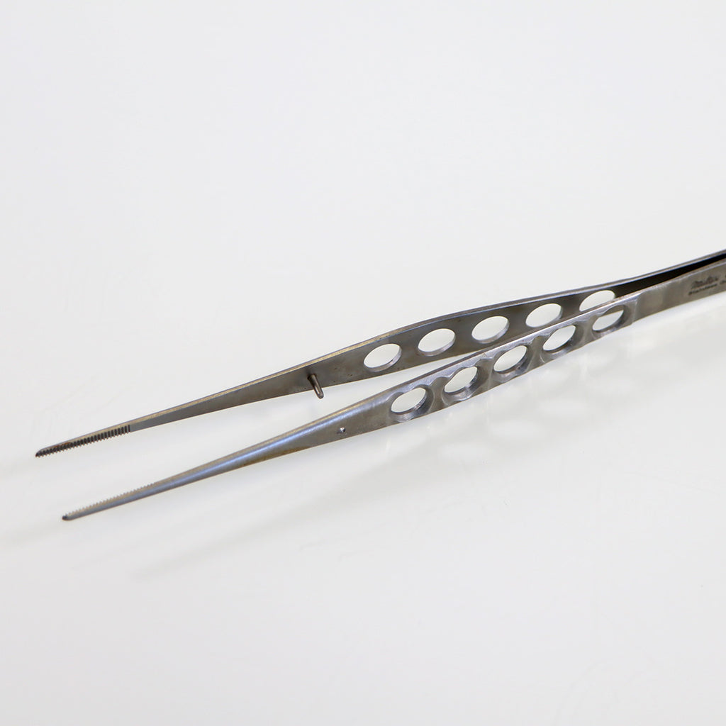 Miltex 6-28XL Dressing Forceps 5.5in Length Serrated Tips Tweezers Fenestrated