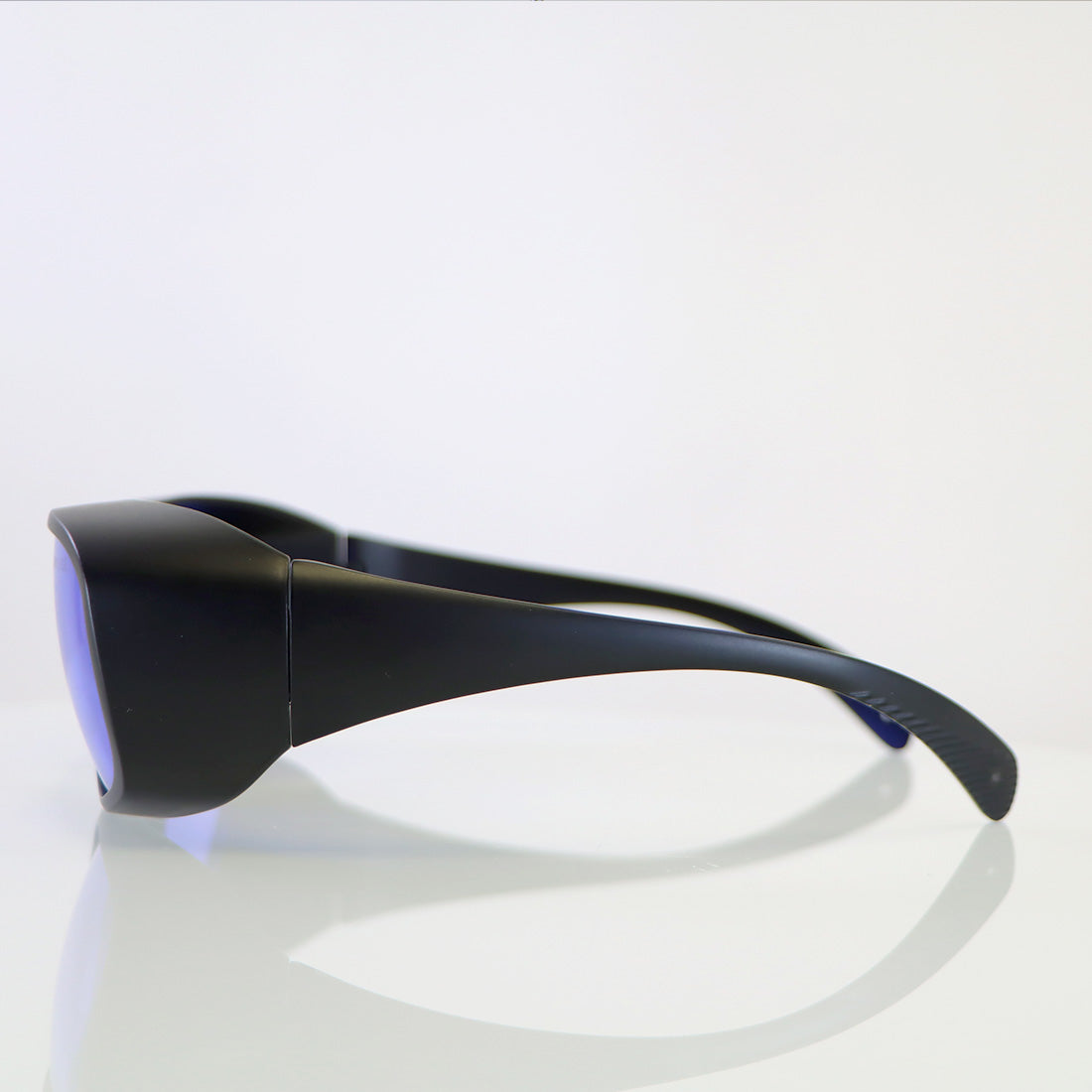 Laser Operator Safety Eye Glasses 585-595nm Pulsed Dye VBeam Protective Eyewear